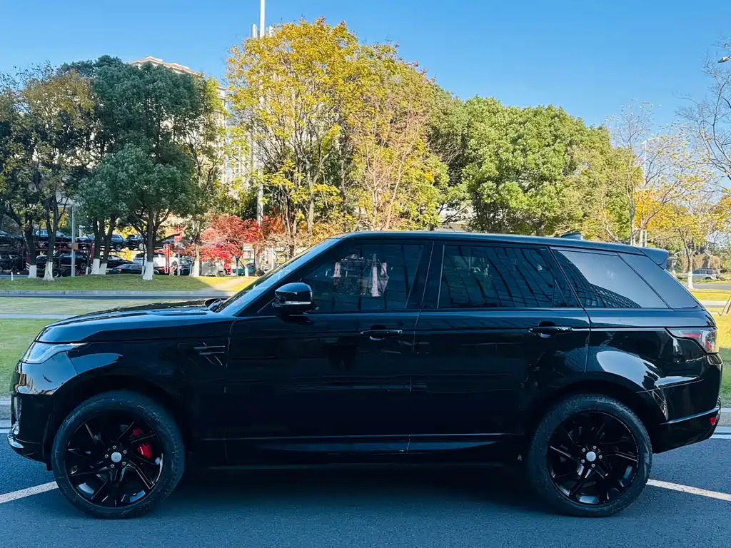 Land Rover Range Rover Sport 2020