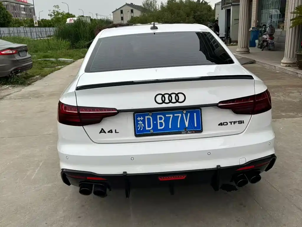 Audi A4 2022