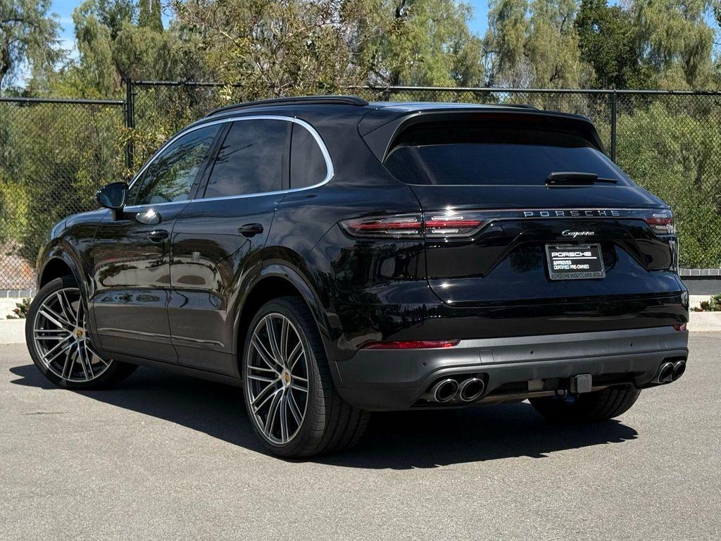 Porsche Cayenne 2022