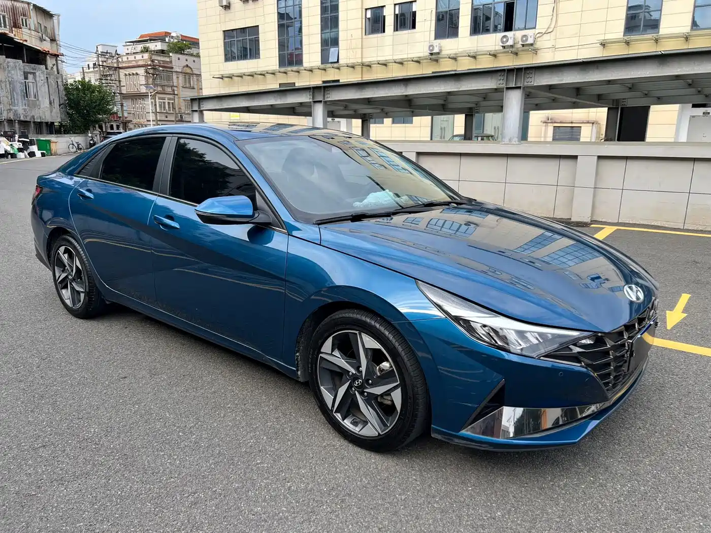 Hyundai Elantra 2024