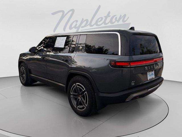 Rivian R1S 2025