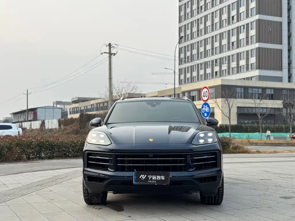 Porsche Cayenne 2024