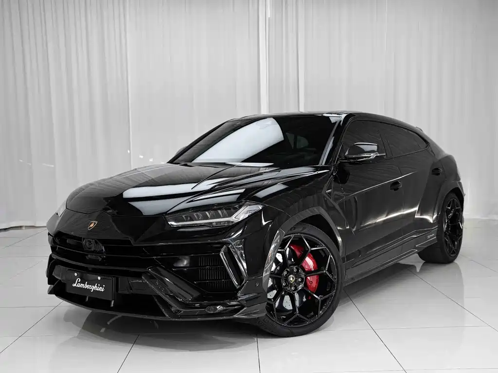Lamborghini Urus 2024