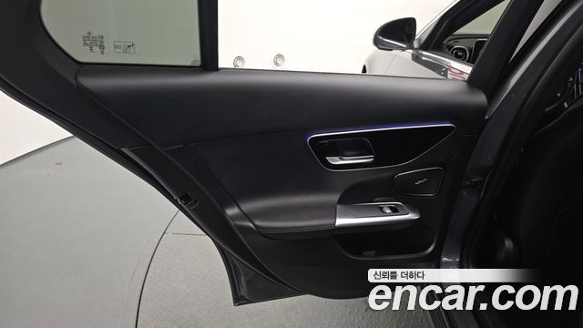 Mercedes-Benz C-Класс 2023