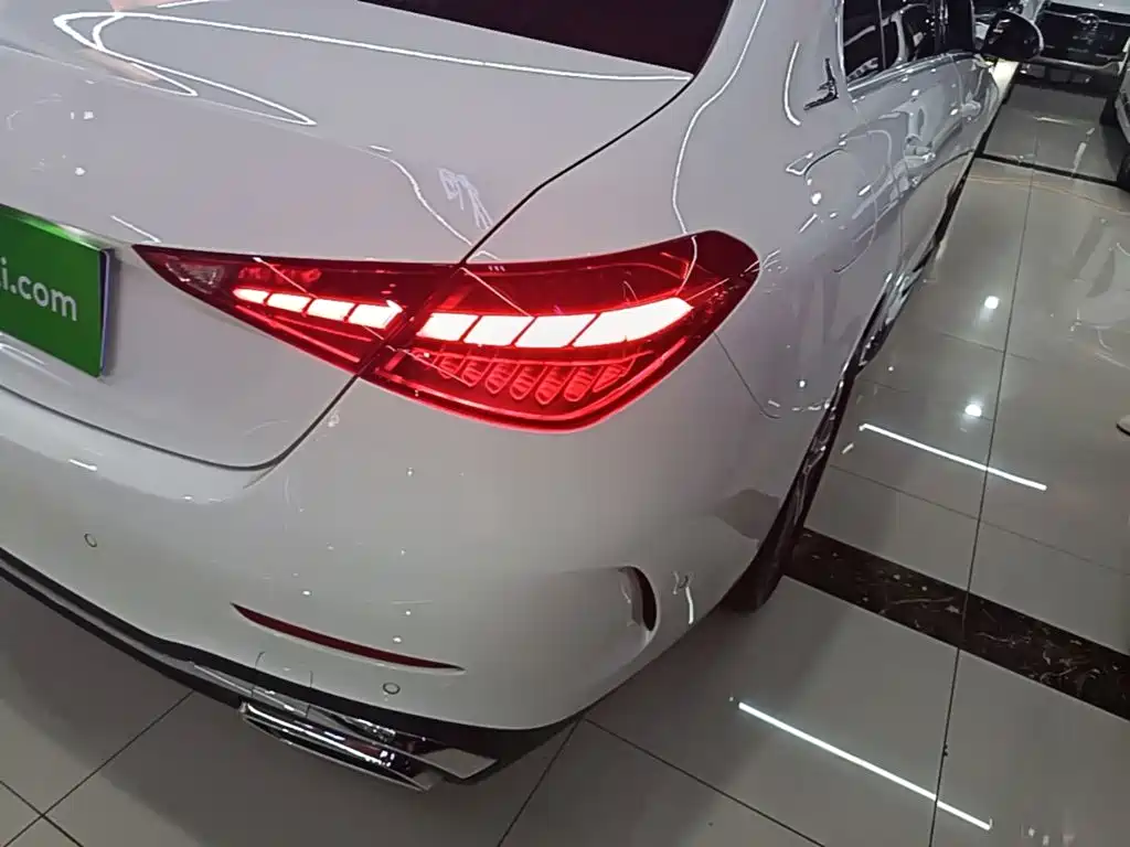 Mercedes-Benz C-Класс 2023