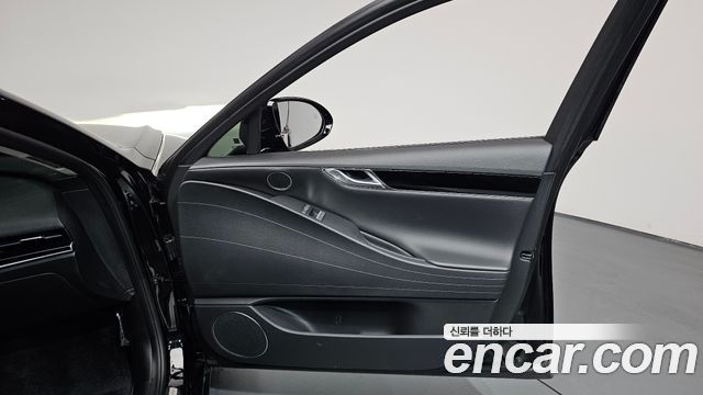 Genesis G80 2023