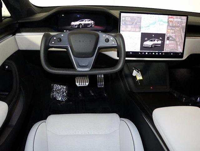 Tesla Model S 2023