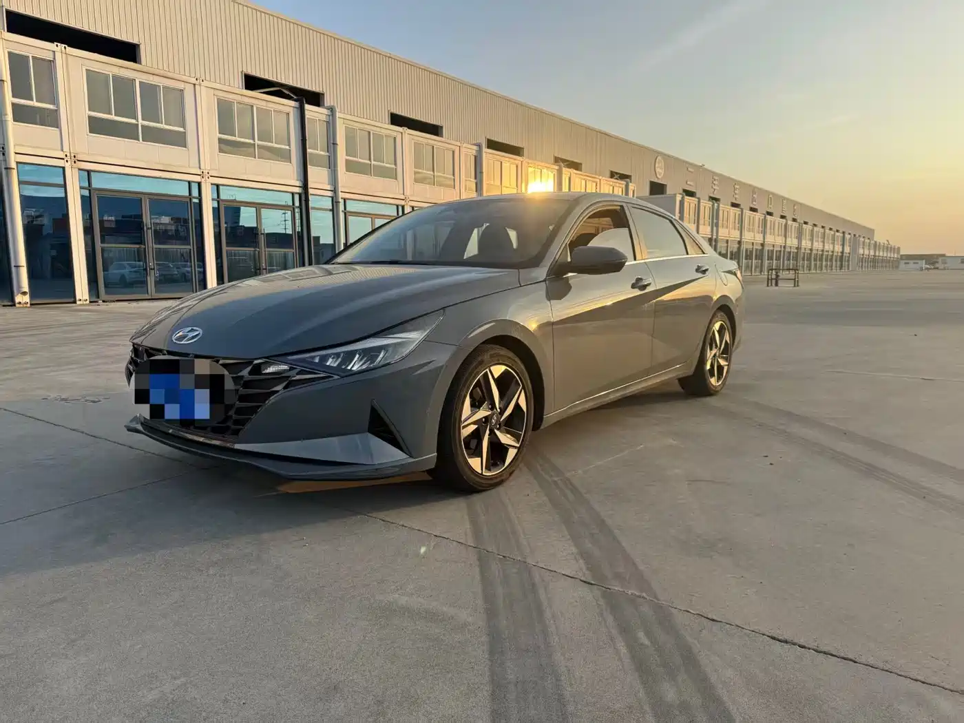 Hyundai Elantra 2022