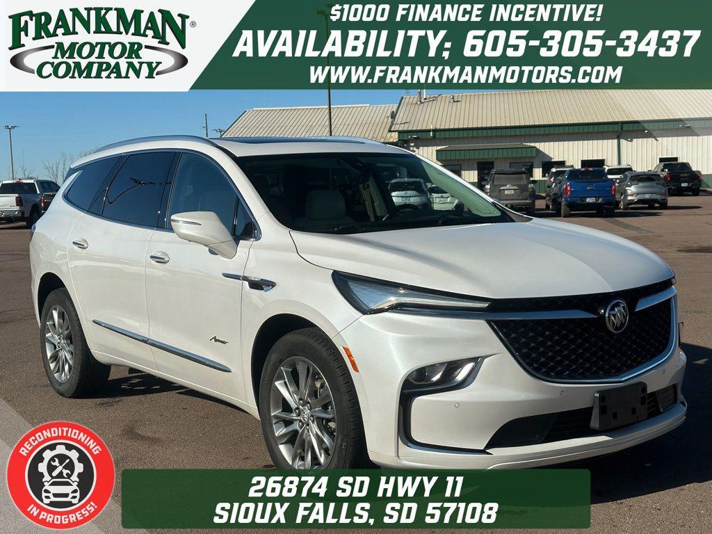 Buick Enclave 2023