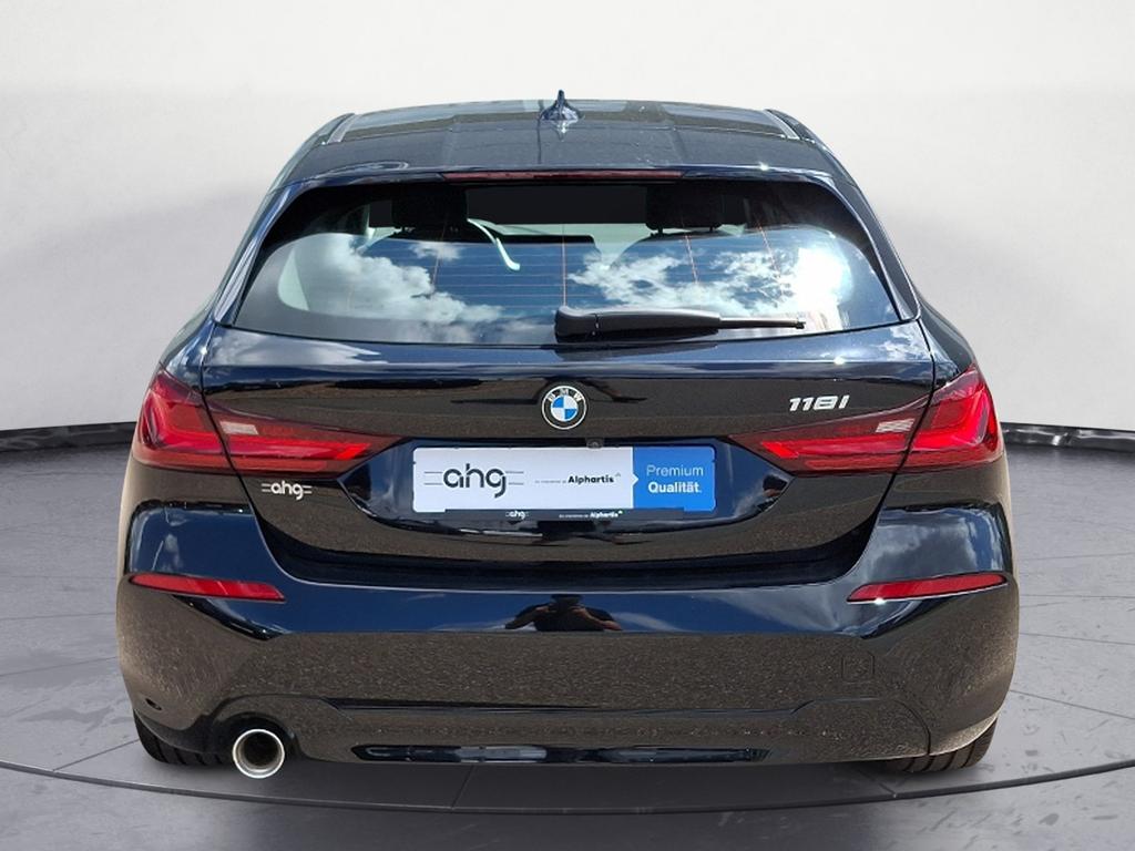 BMW 118 2022