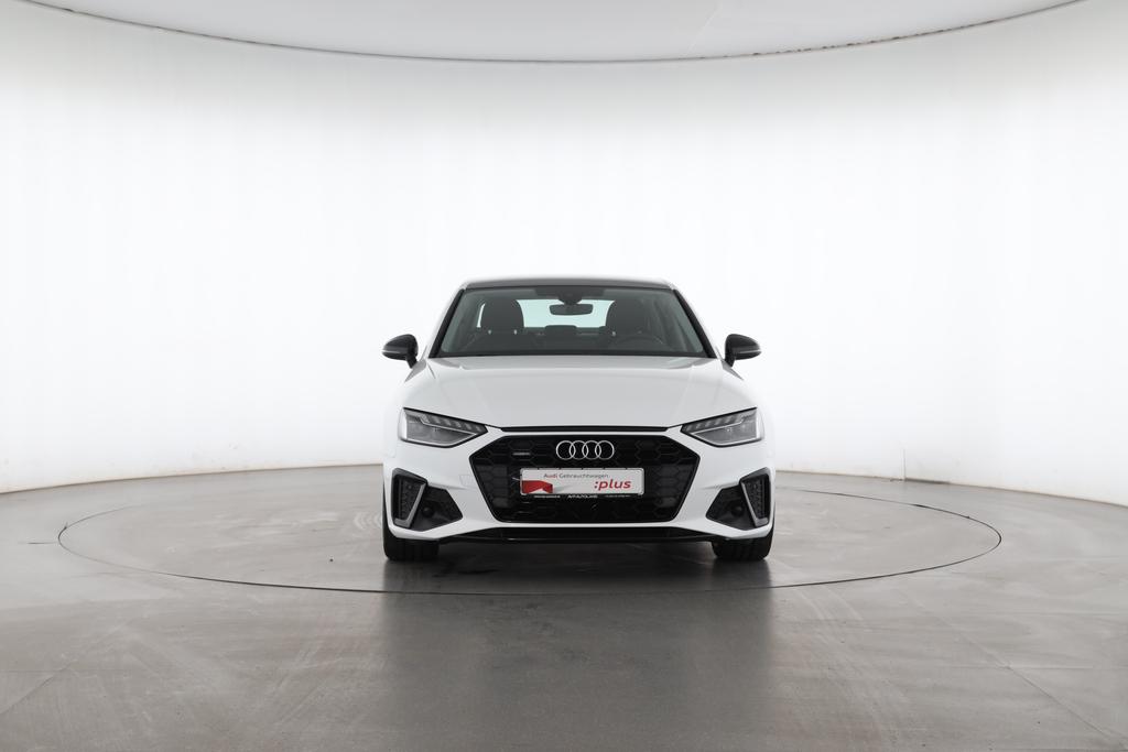 Audi A4 2023