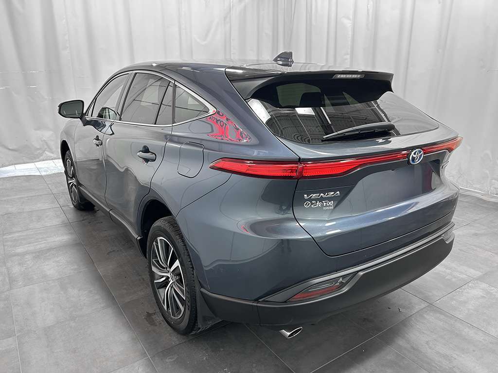 Toyota Venza 2022