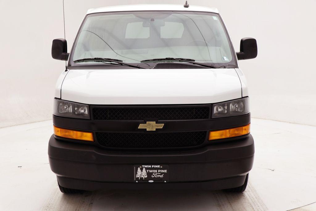 Chevrolet Express 2023