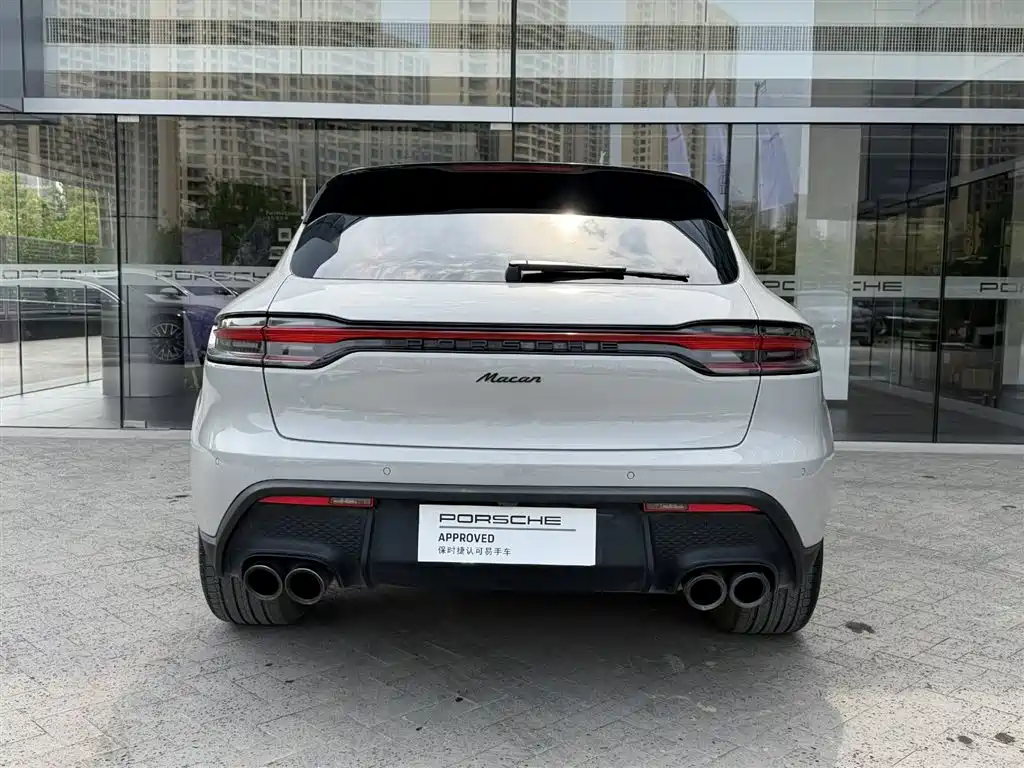 Porsche Macan 2023