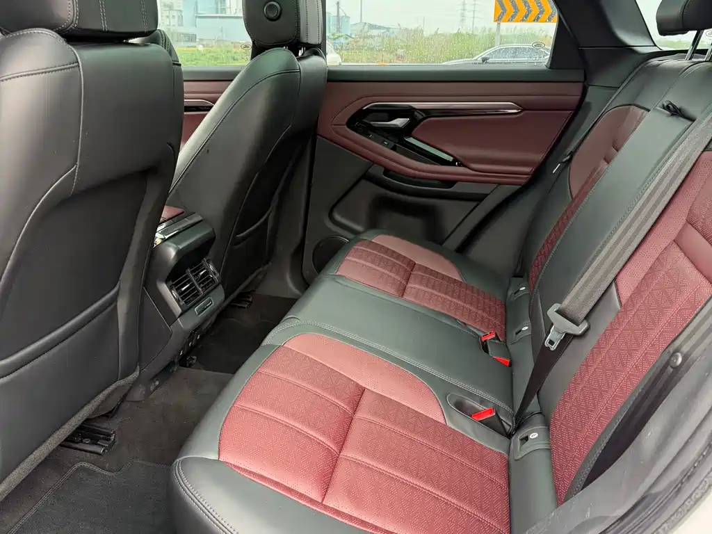 Land Rover Range Rover Evoque 2021