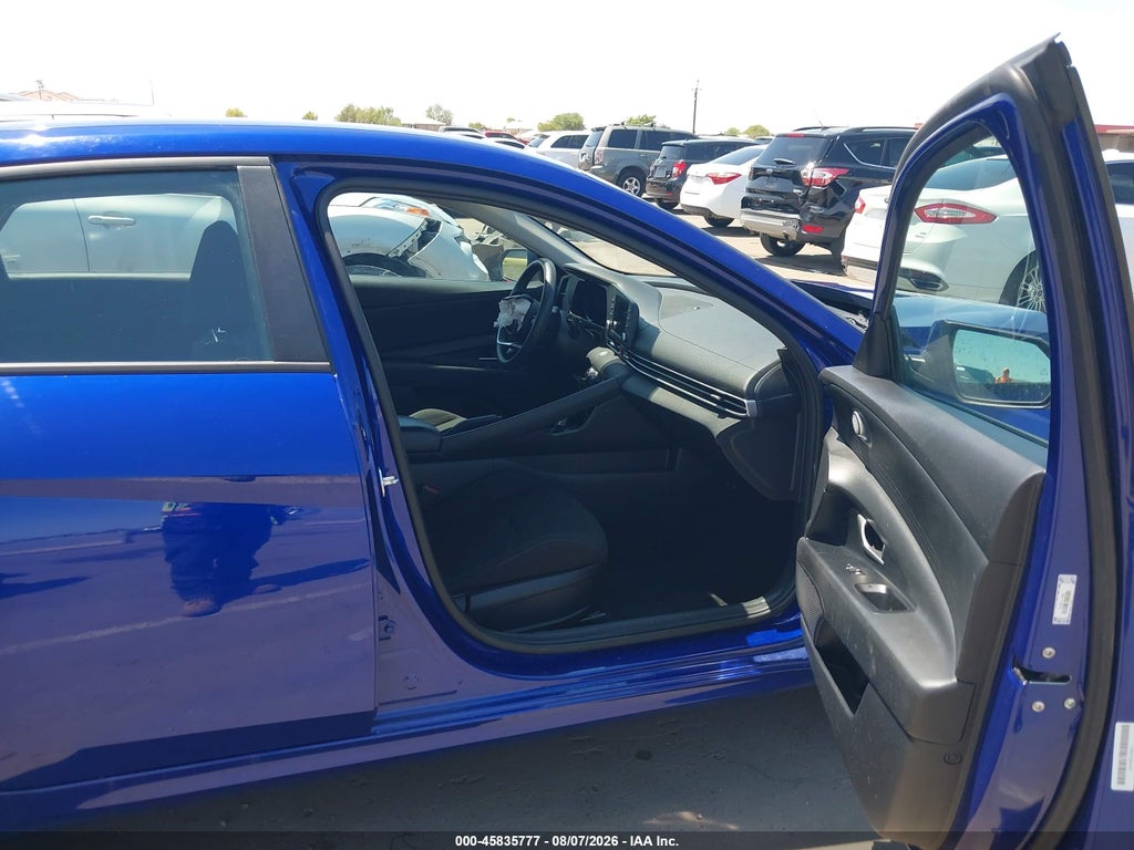 Hyundai Elantra 2021