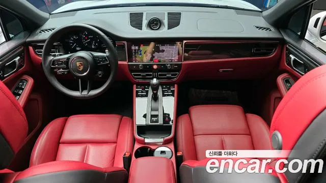 Porsche Macan 2023