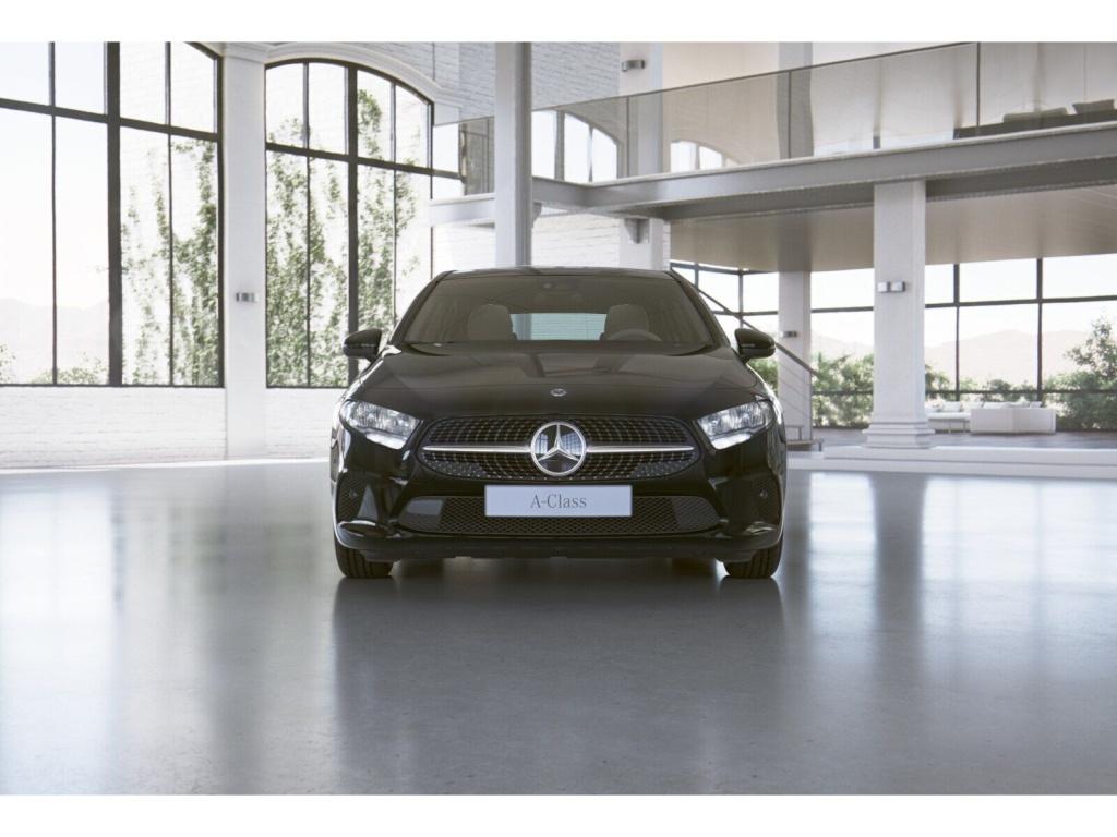 Mercedes-Benz A 200 2023