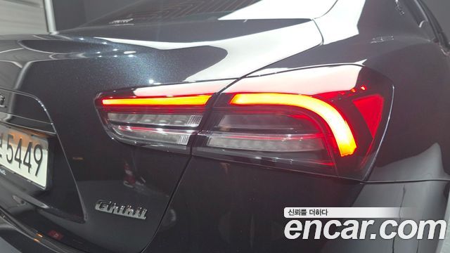 Maserati Ghibli 2022