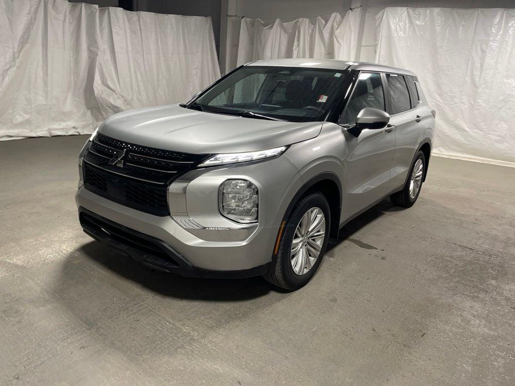 Mitsubishi Outlander 2024