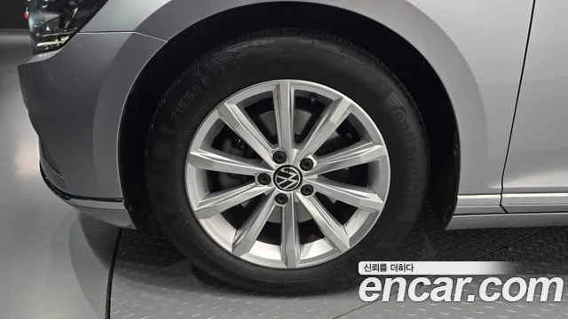 Volkswagen Passat 2021
