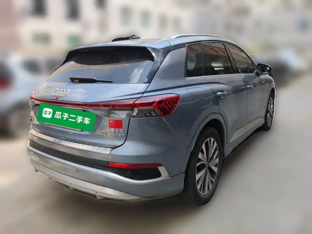 Audi Q4 e-tron 2023