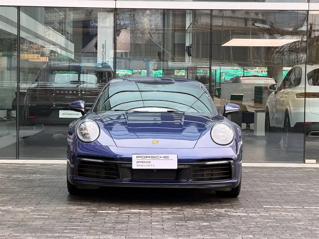 Porsche 911 2023