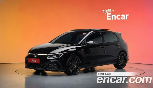 Volkswagen Golf 2024