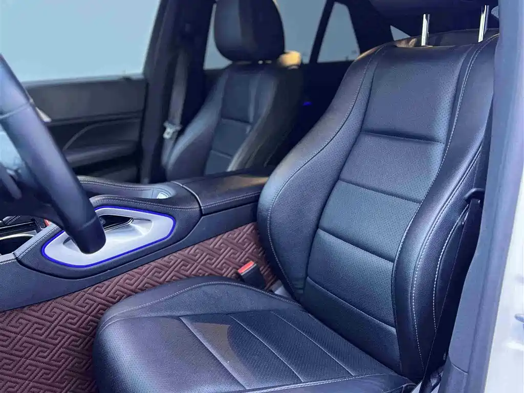 Mercedes-Benz GLE 2021