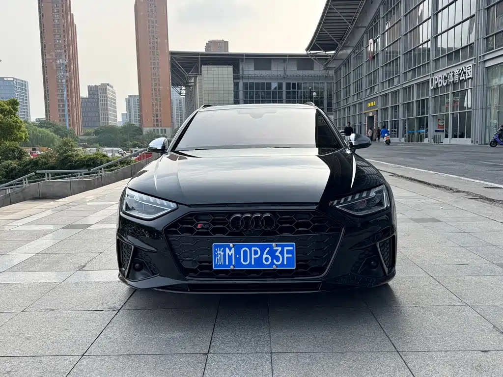 Audi S4 2024