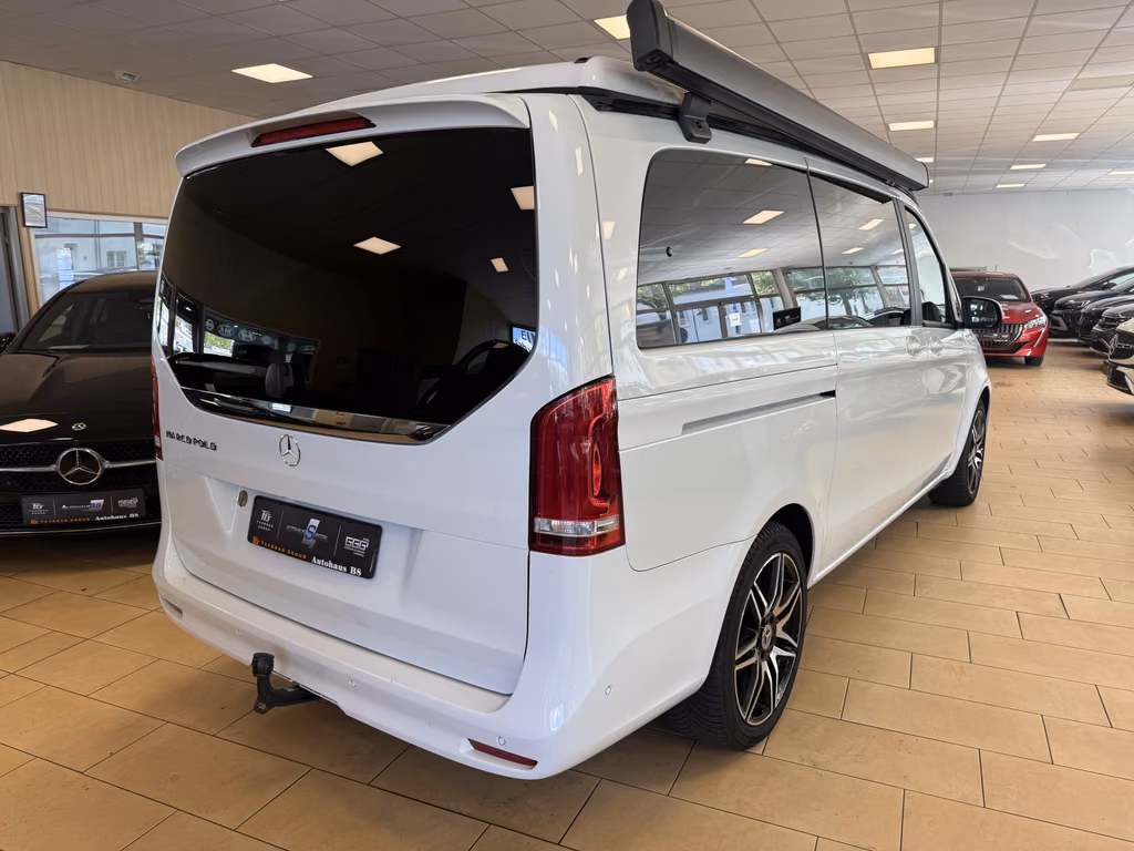 Mercedes-Benz V 300 2023