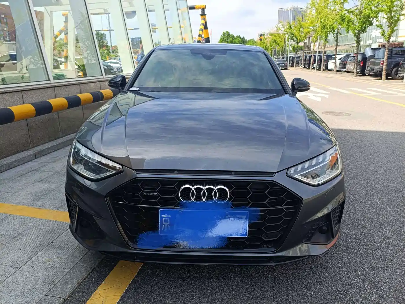 Audi A4 2023