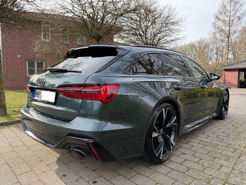 Audi RS6 2021