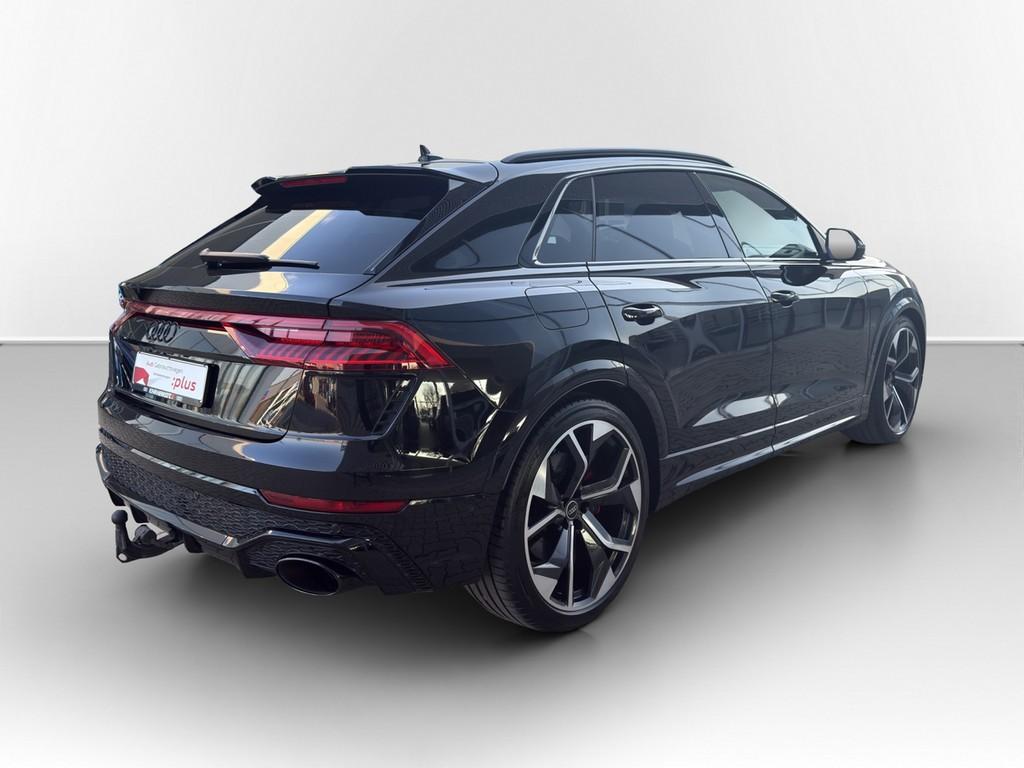 Audi RSQ8 2023