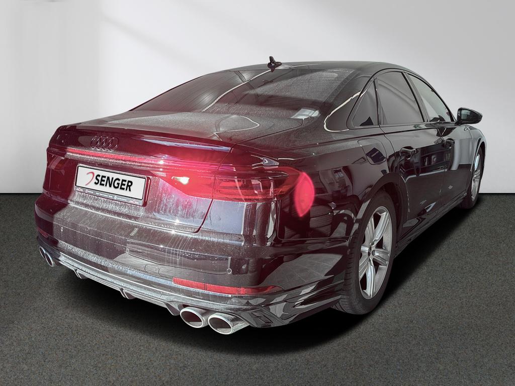 Audi S8 2024
