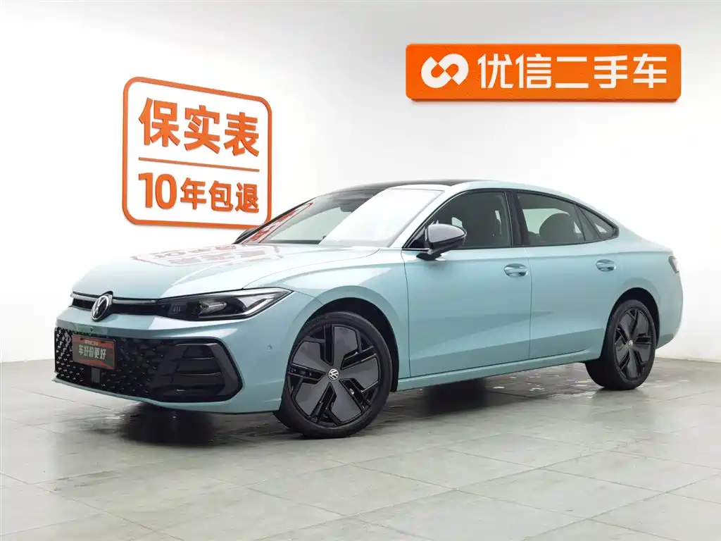 Volkswagen Passat 2024