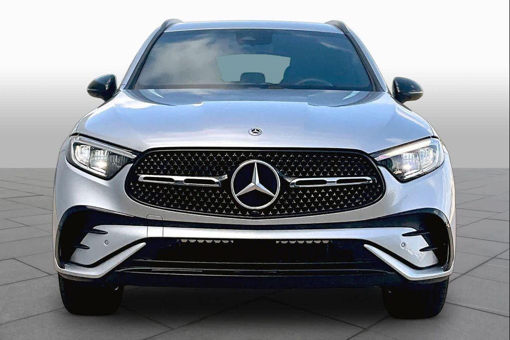 Mercedes-Benz GLC 300 2025