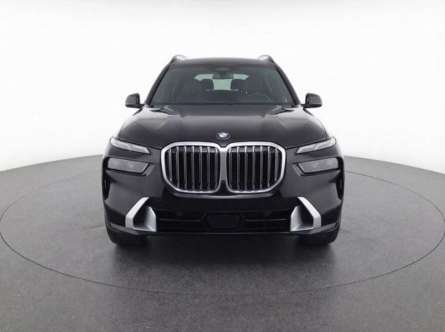BMW X7 2025