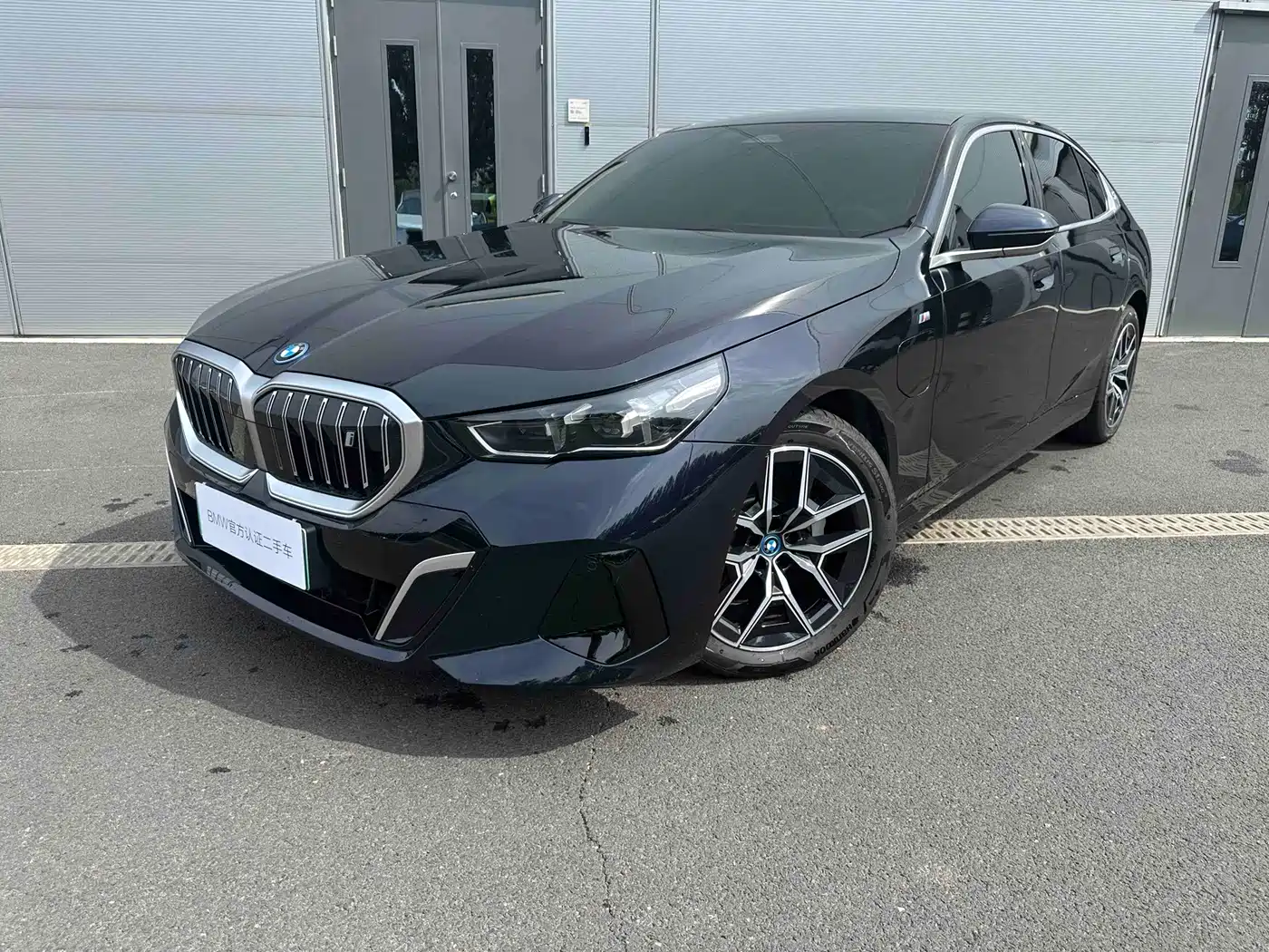 BMW i5 2026