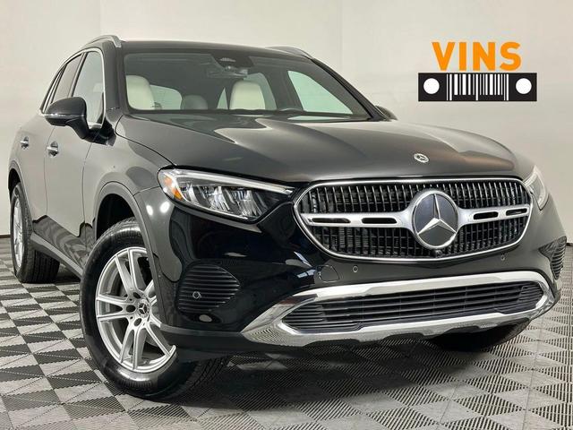 Mercedes-Benz GLC 300 2023