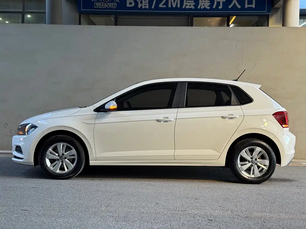 Volkswagen Polo 2022