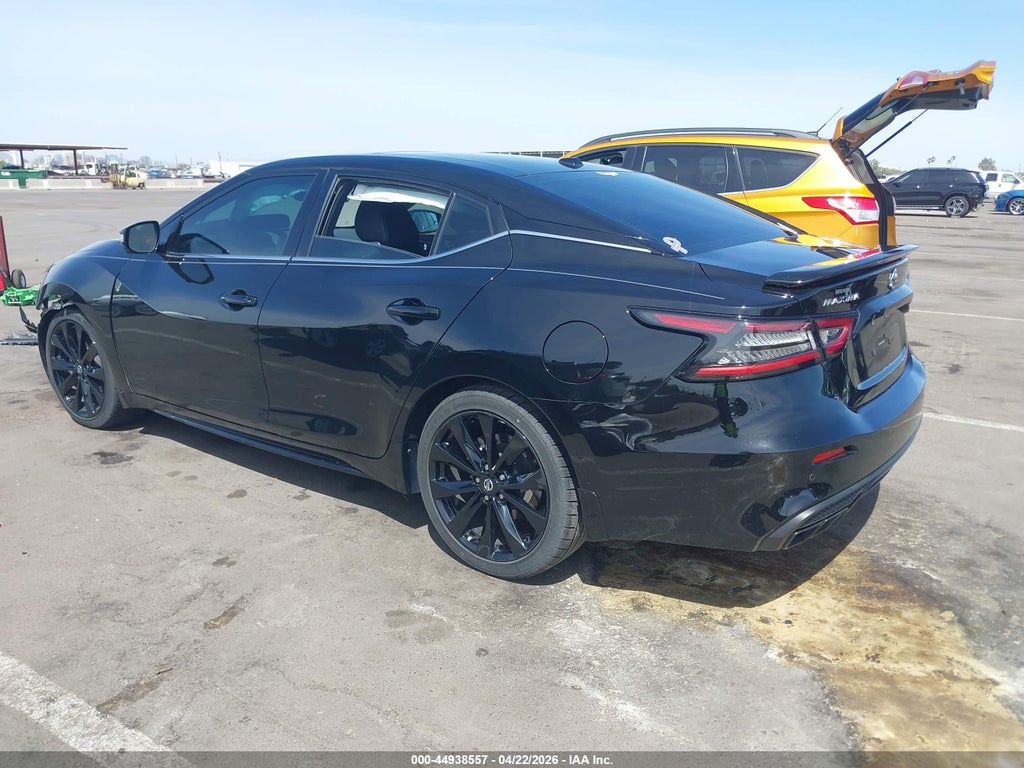 Nissan Maxima 2022