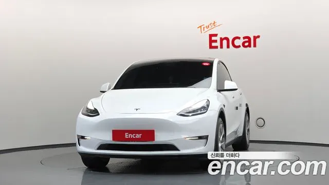 Tesla Model Y 2021