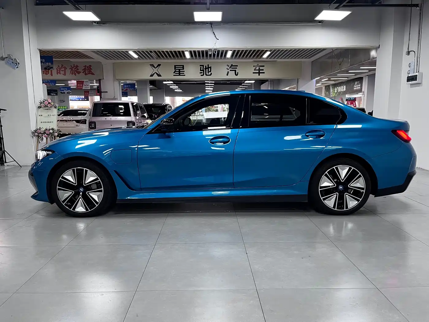 BMW i3 2023
