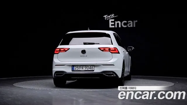 Volkswagen Golf 2022