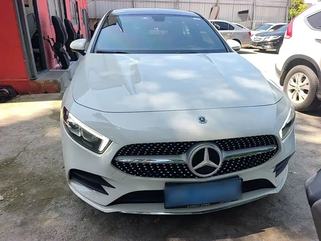 Mercedes-Benz A-Класс 2021