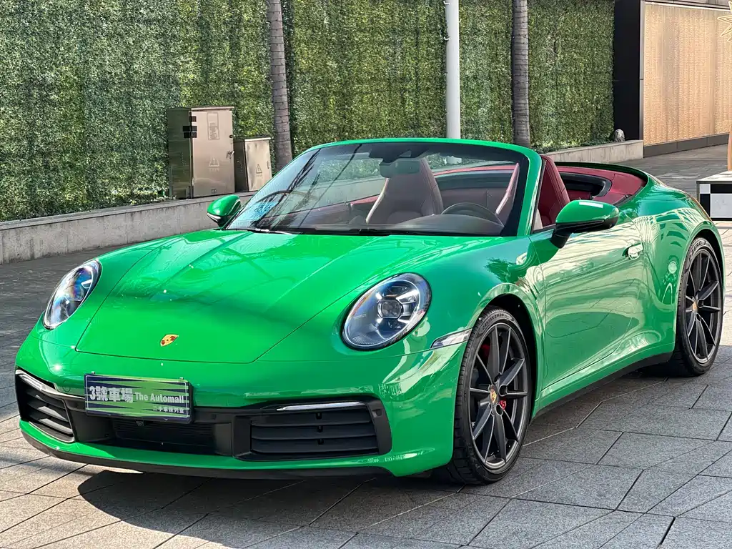 Porsche 911 2021