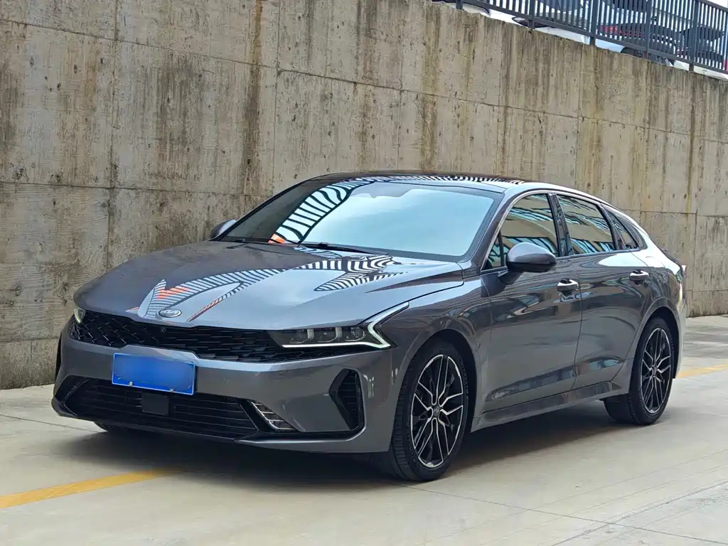 Kia K5 2023