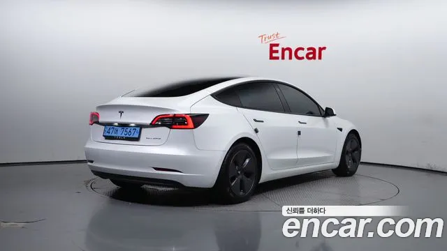 Tesla Model 3 2021