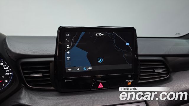 Hyundai Veloster 2021
